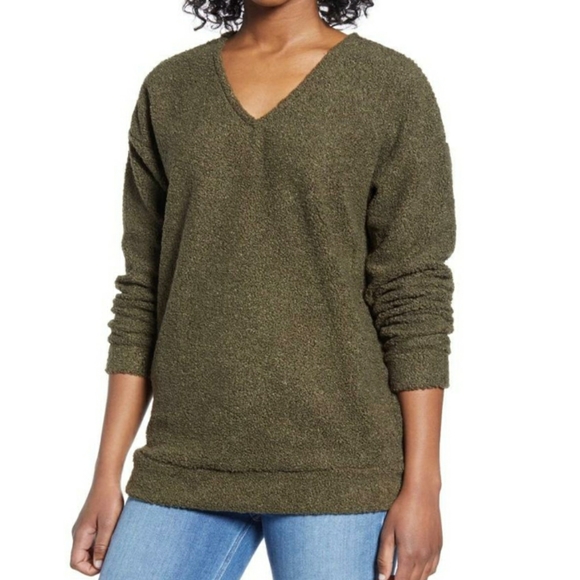CASLON Nordstrom Cozy Olive Sherpa V-Neck … - Picture 9 of 9